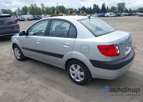 2006 Kia Rio Lx из США, поврежденный, VIN KNADE123766136919